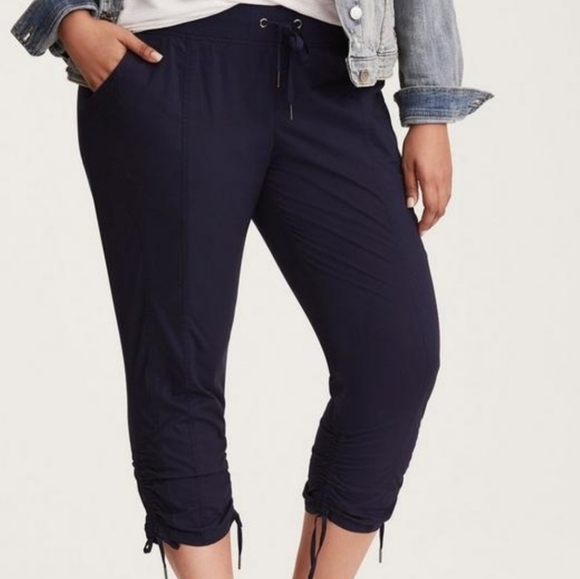 Torrid Women's Navy Stretch Cropped Poplin Pant - Size 2X - Picture 13 of 14